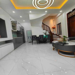 Bán nhà Phú Diễn , Nguyễn Đạo An , dân xây , ngõ rộng , Gần hồ, lô góc