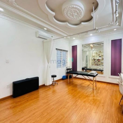 Siêu phẩm! Xe hơi vào nhà Lê Văn Sỹ Phú Nhuận 120m2 (6x20) chỉ 15,48tỷ