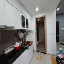 Cho thuê Chung cư Sunrise CityView 1PN 1WC 39M2