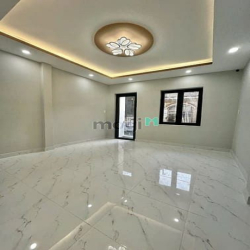 Quận 11, Ngang 4m đẹp, có 3PN, hẻm ba gác sát hẻm xe hơi, 2 tầng mới
