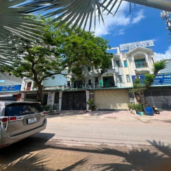 Chủ cần bán MTKD Phước Thiện - đối diện cổng Vinhome  Grand Park: 5x22