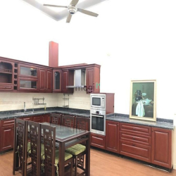 Biệt thự sân vườn Quảng An, Tây Hồ - 165m2 - MT9M - hơn 19 tỷ