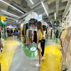 1.000m² Sàn Thương Mại - Ngay Phố Tây ( Thương Lượng với CTY Mẹ )