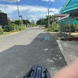 Cần bán gấp 10x29 thổ cư 100% tọa lạc tại Hiệp Ninh TPTN chỉ 235 triệu