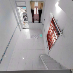 ?Cho thuê phòng Duplex 35-40m2 Ngay KHUÔNG VIỆT- ÂU CƠ