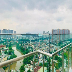 Bán căn penthouse quận 2, căn góc nhà mới, đã có sổ hồng, có sân vườn