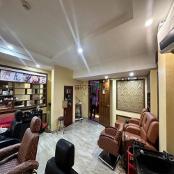 Rẻ 145tr! Cho thuê Lầu 1 425m2 Cách Mạng Tháng 8 Q1 ngang 10m