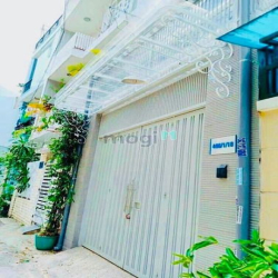 Bán nhà rẻ đẹp hxh gần chợ 498/1/18 Nguyễn Văn công p3 Gò Vấp