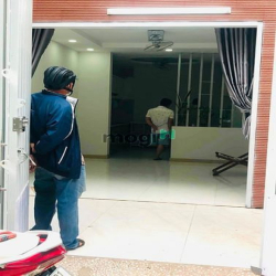 Bán nhà rẻ đẹp hxh gần chợ 498/1/18 Nguyễn Văn công p3 Gò Vấp