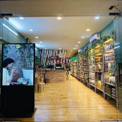 Cho Thuê Nhà Góc 2 Mặt Tiền Pasteur Q1-Vỉa Hè Rộng 6M-4x20M-Giá 75tr