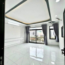 Siêu Hot !Nhà Đẹp Cần Bán Trần Quang Diệu,P14,Q3.80m2,giá2tỷ500,Sổ sẵn