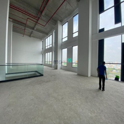 Cho thuê sàn TTTM - 135m2 - lầu TRỆT - GREEN RIVER