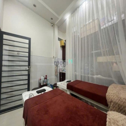 Bán Nhà HXH Đường Trường Sa 55m2 ( 4m x 13m ), 3 Tầng, P1, Chỉ 12,8 Tỷ