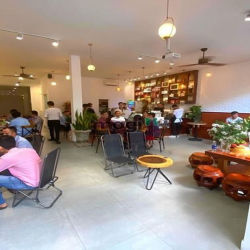 Mặt Bằng Phan Tôn, Quận 1.DT: 8×25M Sân Trước Để Xe Siêu Rộng Gía 50TR