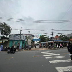 Nhà bán P.Hoá An gần THSC Tân An nhà 1 lầu 3PN giá 2,85 tỷ xe hơi 6m