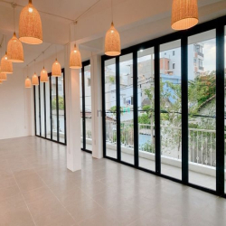 HOT! Nguyên sàn trống từ 100m2 MỚI, cực thoáng, KV yên tĩnh, tiện nghi