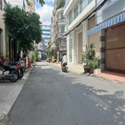Bán nhà hẻm 220 Nguyễn Văn Khối 80m2 HXH thẳng trục dài 17m chỉ 8.x tỷ
