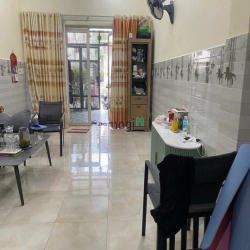 Bán nhà hẻm 220 Nguyễn Văn Khối 80m2 HXH thẳng trục dài 17m chỉ 8.x tỷ