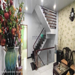 Nhà đẹp Linh Chiểu, 4 tầng, 5 pn, hẻm 6m, 7phút ra Vin Thủ Đức, hơn 8T