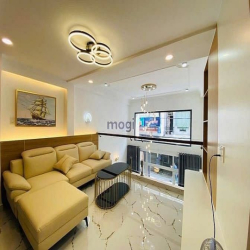 Bán Nhà Phố Đẹp Đường 10m Thông Cách Mạng Tháng 8, Phường 05, Tân Bình