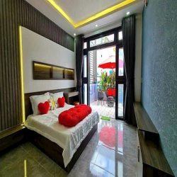 Bán nhà hẻm xe hơi thông Quang Trung, P.11, 4 x 12, giá 5.69 tỷ tl