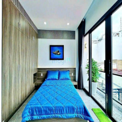 Bán nhà hẻm xe hơi thông Quang Trung, P.11, 4 x 12, giá 5.69 tỷ tl