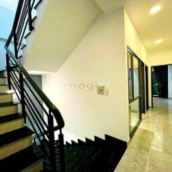 Bán nhà hẻm xe hơi thông Quang Trung, P.11, 4 x 12, giá 5.69 tỷ tl