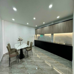 Nhà Phố hiện đại mặt tiền hẻm xe hơi 5m Nguyễn Văn Quỳ -