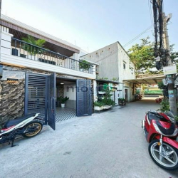 Nhà Phố hiện đại mặt tiền hẻm xe hơi 5m Nguyễn Văn Quỳ -