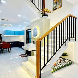 bán gấp giá 2tỷ890 1T-2L 2PN-WC còn TL Tân Thời Nhất 1, Q12, SHR có NT