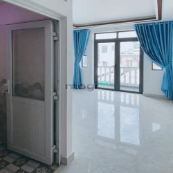 Nhà 3 tầng ô tô đỗ cửa, khu Chợ Vải Lạc Long Quân, 4.2 tỷ
