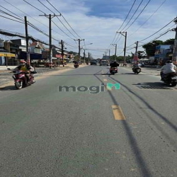 Mặt tiền Kinh Doanh đường Tân Kỳ Tân Quý 206m² ( 4m9 x 42m) bỏ lộ giới