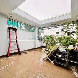 Bán nhà Trung Tâm Phú Nhuận, 53m², 4 lầu chỉ hơn 7 tỷ