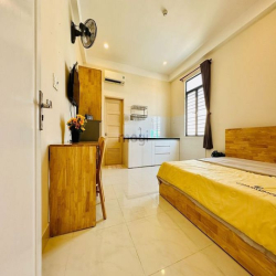 Căn Hộ Studio Ban Công Đón Nắng Sáng View Sông Cực Thoáng