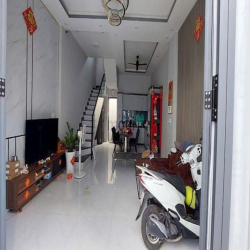 Nhà phố 3 lầu KDC hiện hữu, cao tầng đồng bộ - mặt tiền đường 6m