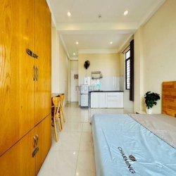 Căn Hộ Studio Ban Công Đón Nắng Sáng View Sông Cực Thoáng