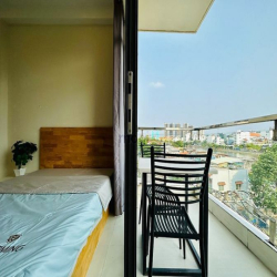 Căn Hộ Studio Ban Công Đón Nắng Sáng View Sông Cực Thoáng