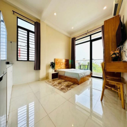 Căn Hộ Studio Ban Công Đón Nắng Sáng View Sông Cực Thoáng