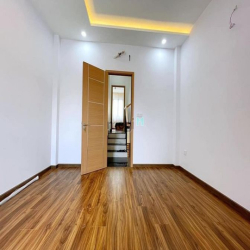 GẤP! chính chủ bán nhà đXô Viết Nghệ Tĩnh, P15,BT,60m2,2Ty950,sổ riêng