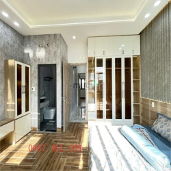 Nhà đường thông TX 25, DT:5x12M, Lửng, 3Lầu, 4PN, 6VS, Gara xe hơi