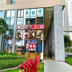 Cho thuê shophouse Midtown Phú Mỹ Hưng căn góc 2 mặt tiền Đường 16