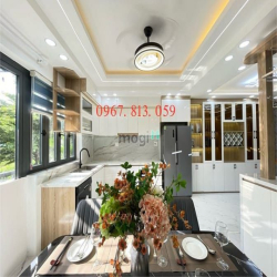 Nhà đường thông TX 25, DT:5x12M, Lửng, 3Lầu, 4PN, 6VS, Gara xe hơi