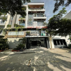 Nhà đường thông TX 25, DT:5x12M, Lửng, 3Lầu, 4PN, 6VS, Gara xe hơi
