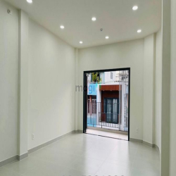 Cho thuê nhà MT Bàn Cờ, Phường 3, Quận 3