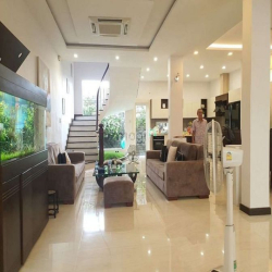 Bán biệt thự tấn trường, 8x18.5,4tầng đẹp full nội thất cao cấp, 22ty9