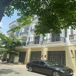 Ngộp thở oxy Nhà phố KDC Bảo Thịnh Residence Hà Huy Giáp Q12, 4.xtỷ TL