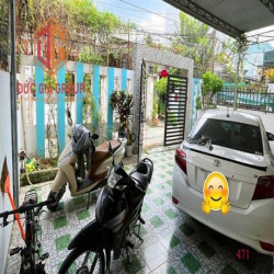 Biệt thự P.Tân Hiệp gần ngã 4 Tân Phong 160m2 giá 5,2 tỷ đường xe hơi