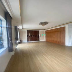 Biệt Thự căn Gốc 10x 20m, đường số 19,Khu Tên Lửa, giá 45 tỷ