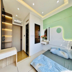 Bán Siêu Phẩm Nhà Phố Có Thang Máy Đường Phan Huy ích, Quận Gò vấp