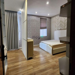 Bán Gấp Biệt Thự Phú Mỹ Hưng, Quận 7. DT 11.5x18.5m - Hầm 3 tầng